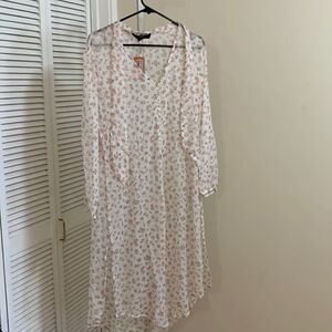 KAREENA’S SWIM COVERUP